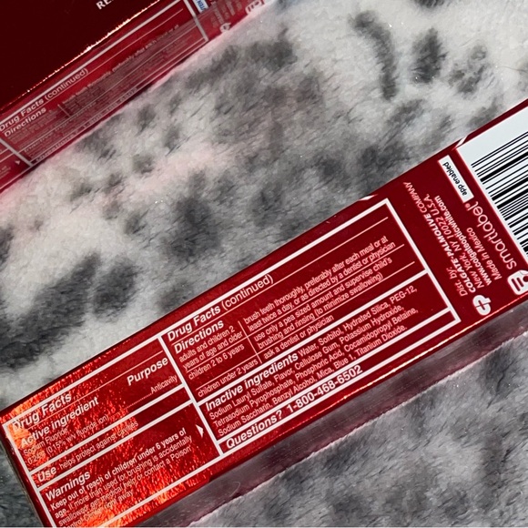 Colgate Optic White Toothpaste Set - Picture 6 of 9